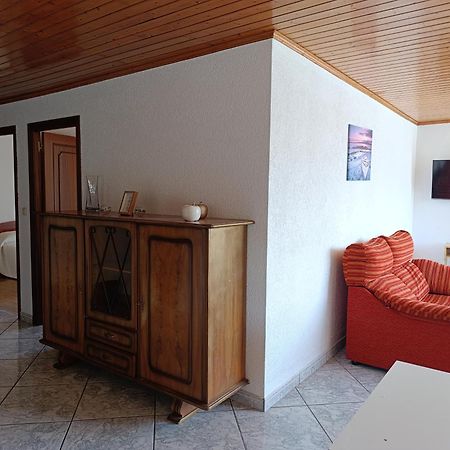 Ibu Beer&Grill Apartment Camarinas Bagian luar foto